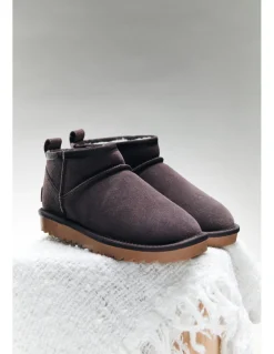 Sale colors of california short winter boot in suede